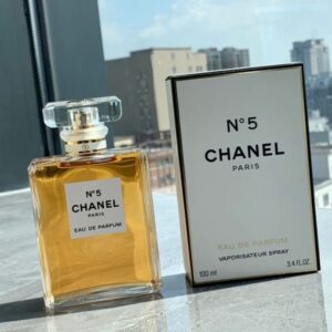 Chanel N5 Paris